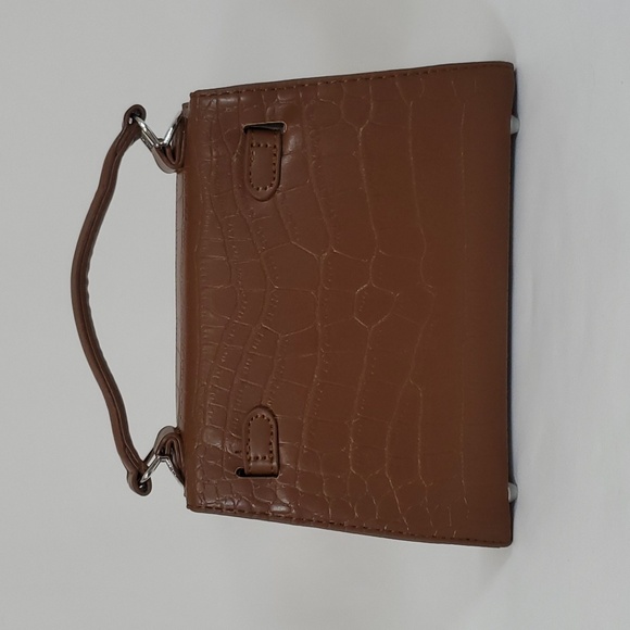 NEW BROWN CROC EMBOSSED FAUX LEATHER SMALL SATCHEL CROSSBODY BAG - Picture 7 of 13